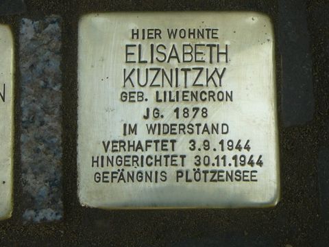 Stolperstein Elisabeth Kuznitzky (Bild: Stolpersteine-Initiative CW, W. Knoll)