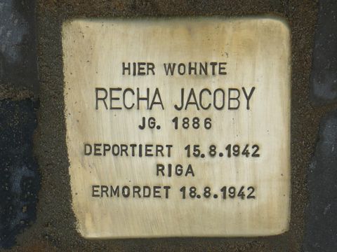 Stolperstein für Recha Jakoby