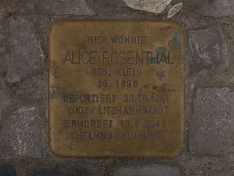 Stolperstein Alice Rosenthal, Foto: A. Bukschat & C. Flegel, 25.08.2012