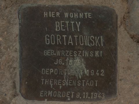 Stolperstein Betty Gortatowski (Bild: Stolpersteine-Initiative CW, Bukschat&Flegel)