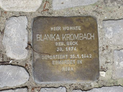 Stolperstein Blanka Krombach, Foto: F. Siebold, Juni 2013