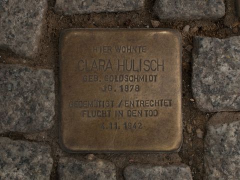 Stolperstein Clara Hulisch, Foto: Bukschat & Flegel