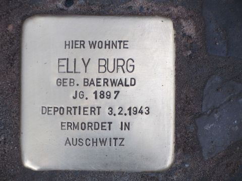 Stolperstein Elly Burg, Foto: F. Siebold, Juni 2013