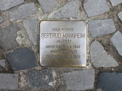 Stolperstein Gertrud Mannheim (Bild: BA Charlottenburg-Wilmersdorf, Held)