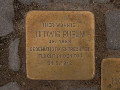 Stolperstein Hedwig Ruben, Foto: A. Bukschat & C. Flegel, 25.08.2012