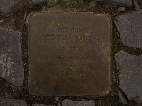Stolperstein Hertha Misch, Foto: A. Bukschat & C. Flegel, 22.07.2012