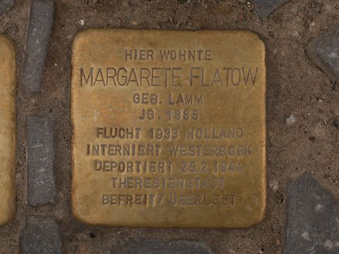 Stolperstein Margarete Flatow, Foto: A. Bukschat & C. Flegel, 25.08.2012