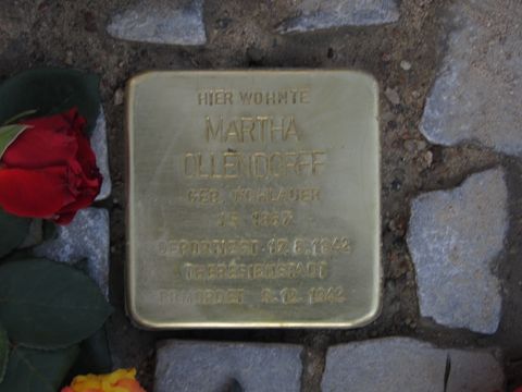 Stolperstein Martha Ollendorff, Foto: F. Siebold, März 2013