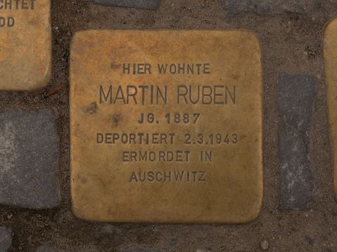 Stolperstein Martin Ruben, Foto: A. Bukschat & C. Flegel, 25.08.2012