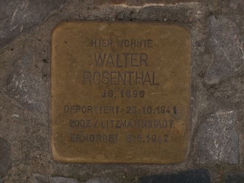 Stolperstein Walter Rosenthal, Foto: A. Bukschat & C. Flegel, 25.08.2012