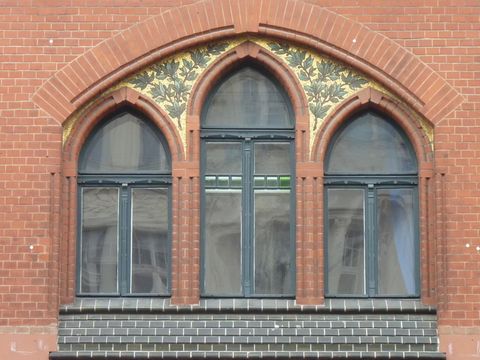 Feuerwache Rankestraße, Fenster, 28.11.2014 (Bild: Bezirksamt, KHMM)
