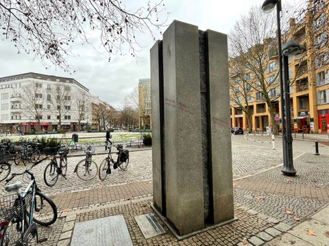 263. Kiezspaziergang Rilke-Stele