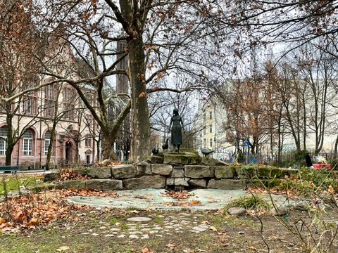 263. Kiezspaziergang Nikolsburger Platz