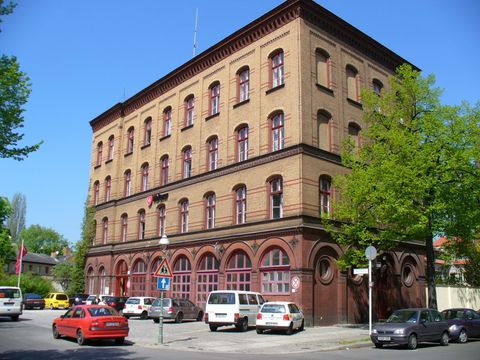Malteser Hilfsdienst, ehemalige Feuerwache Alt-Lietzow, 3.5.2006, Foto: KHMM