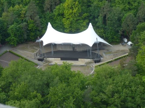 Blick vom Glockenturm auf die Waldbühne, 16.5.2012, Foto: KHMM