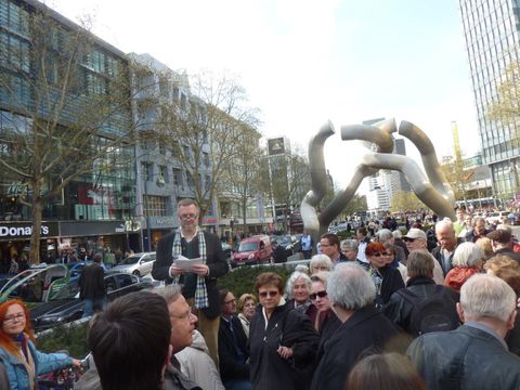 Tauentzienstraße, Mittelstreifen, 12.4.2014, Foto: KHMM