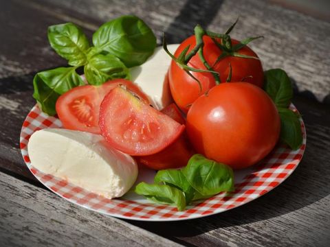 Mozzarella Tomaten Basilikum