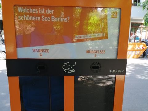 Foto Ballot Bin