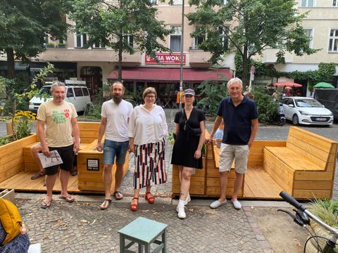 Annika Gerold besucht Parklets