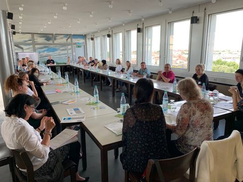 Runder Tisch der Sozialberatungsstellen gut besucht