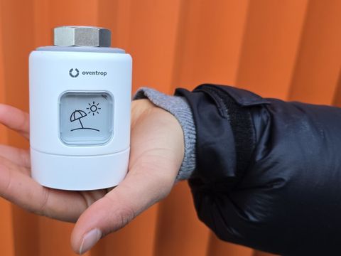 Smartes Thermostat mit Bildanzeige