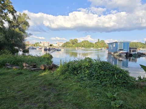 Am Ufer der Halbinsel Stralau