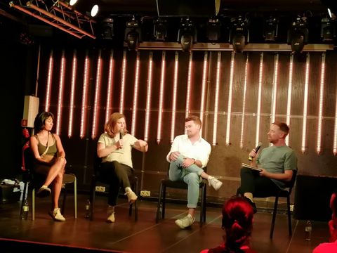 Im Rahmen einer Paneldiskussion diskutierten die Akteur*innen kulturelle und wirtschaftliche Bedeutung des Clubs für Berlin