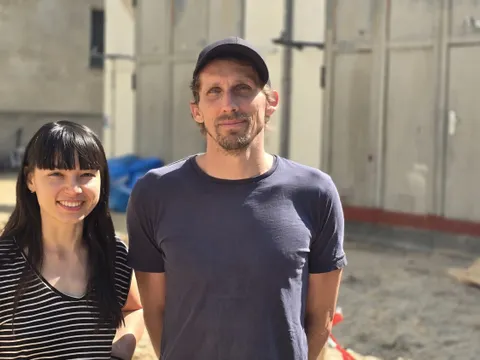 Mai Micklisch und Johannes Dumpe, die das STZ Friedrichshain gemeinsam leiten, richten das Haus an den 17 Nachhaltigkeitszielen aus