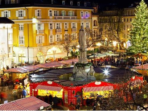 Weihnachtsmarkt in Südtirol