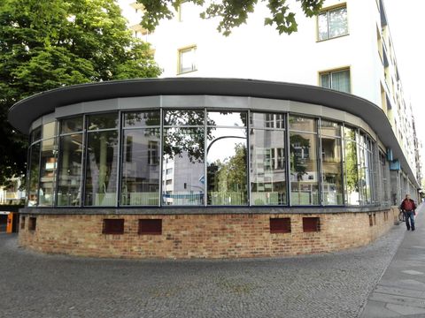 Außenansicht Friedrich-von-Raumer Bibliothek