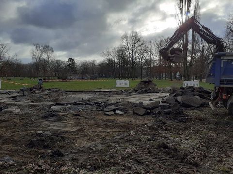 Entsiegelung Neuer Hain Volkspark Friedrichshain