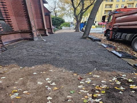 Entsiegelte Fläche an der Samariterkirche
