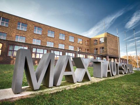 Max Traut Schule