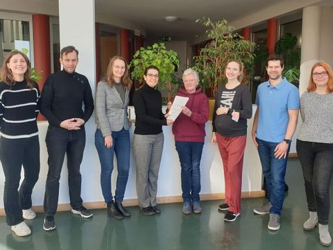 Übergabe des bezirklichen Plans gegen LSBTIQ*-Feindlichkeit an das Bezirksamt