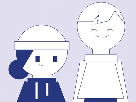 Abbildung: Ein Mädchen und ein Junge stehen nebeneinander