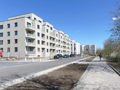 Neue Straße in Richtung Kastanienallee