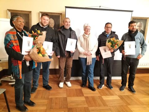 Bild der Preisträger*innen für den Beiratspreis des Beirates für Integration und Partizipation