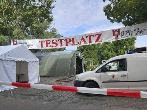 Corona-Testplatz ab sofort am Rathaus Wedding