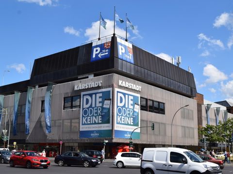 Karstadt Leo