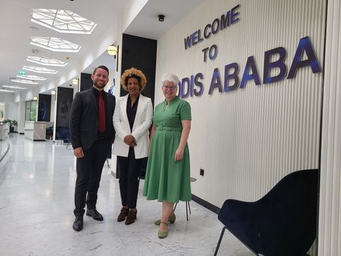 Im Rathaus von Addis Abeba mit der Leitung des International Relations Directorate