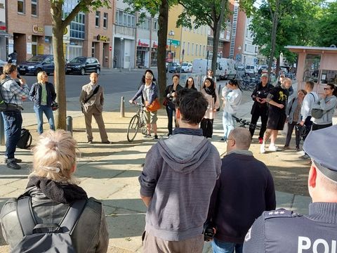 Runder Tisch Leopoldplatz Frühlingsspaziergang