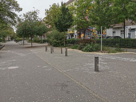 Bewegungselemente Waldstraße 23-24