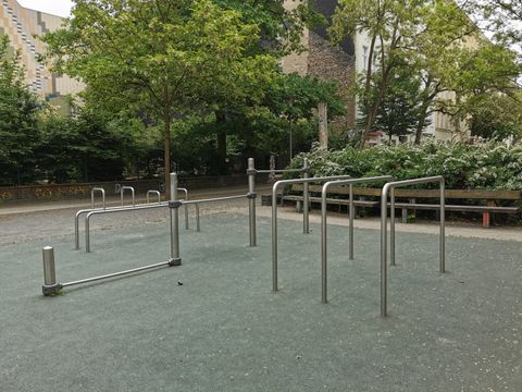 Bewegungselemente Waldstraße
