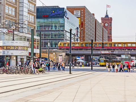 Alexanderplatz und Rotes Rathaus
