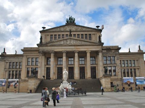 Schauspielhaus / Konzerthaus am Gendarmenmarkt (Bild: Bezirksamt Mitte)