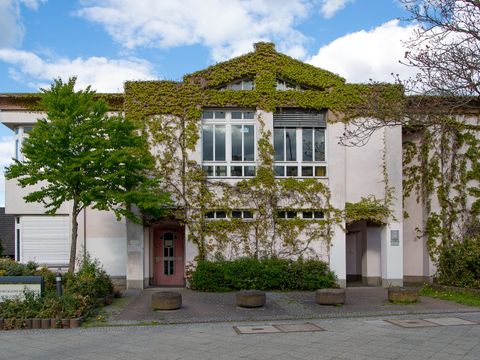 Neuköllner Str 333 UJGD
