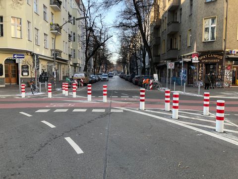Diagonalsperre_Weserstraße_Weichselstraße2