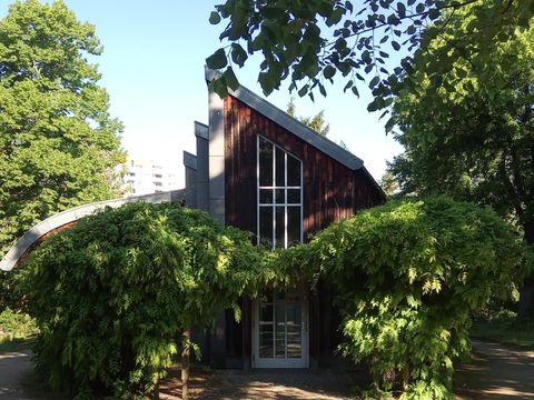 Friedhof Vll