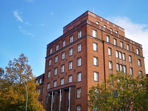 Rathaus Weißensee, Berliner Allee 252, 13088 Berlin