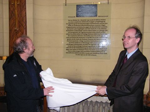 Enthüllung der Tafel